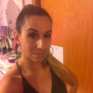 Meet your Posher, Helen